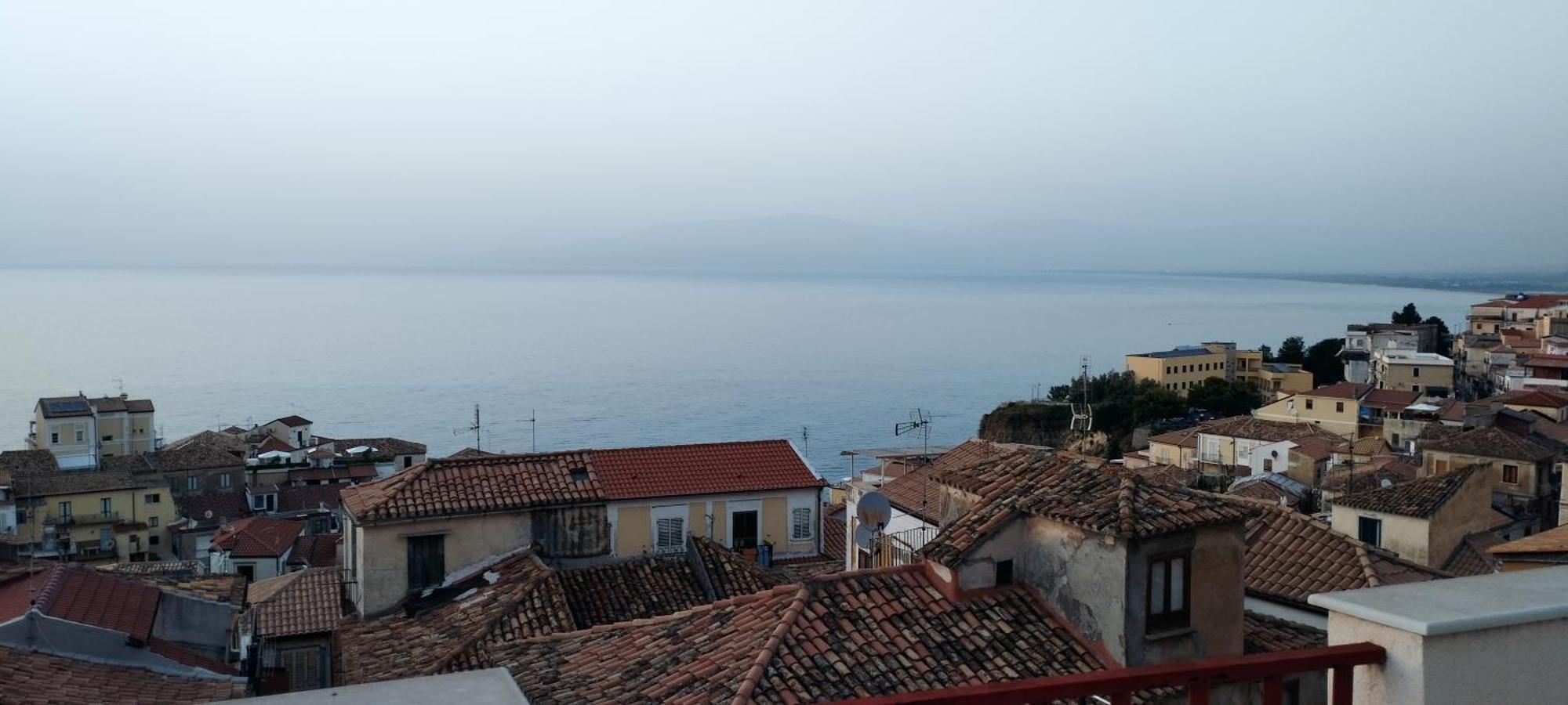 "Lo Studiolo" Apartment Πίτσο Εξωτερικό φωτογραφία