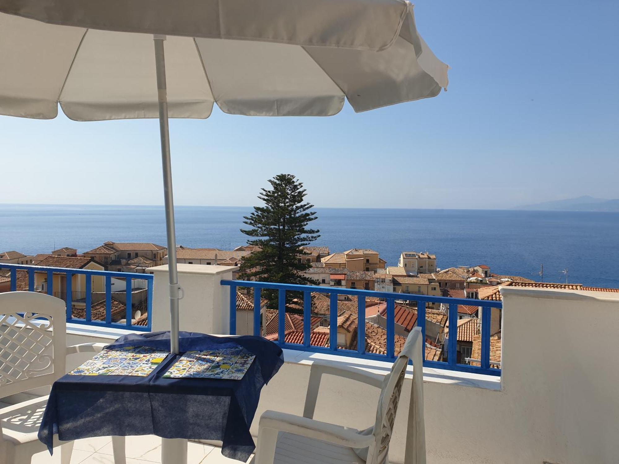 "Lo Studiolo" Apartment Πίτσο Εξωτερικό φωτογραφία